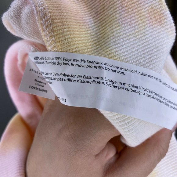 Wildfox Womens Tie Dye Pullover Sweater Pink - Picture 7 of 7